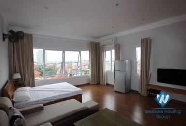 High floor studio to rent rent on To Ngoc Van street, Tay Ho, Hanoi